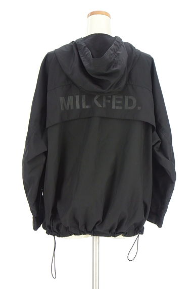 MILKFED.（ミルク フェド）の古着「バックロゴマウンテンパーカー（ブルゾン・スタジャン）」大画像２へ