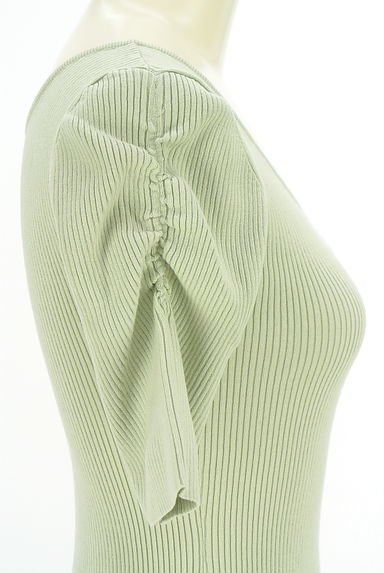 クリックで大画像表示 ROYAL PARTY(ロイヤルパーティ)の古着「膝下ニットワンピース(ワンピース・チュニック)」大画像4へ