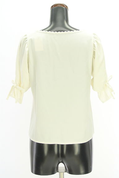 evelyn（エブリン）の古着「パフスリーブプルオーバー（カットソー・プルオーバー）」大画像２へ