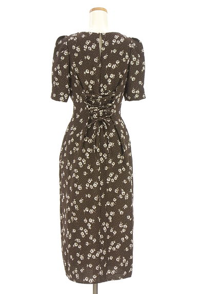 クリックで大画像表示 Snidel(スナイデル)の古着「花柄ミモレワンピース(ワンピース・チュニック)」大画像2へ