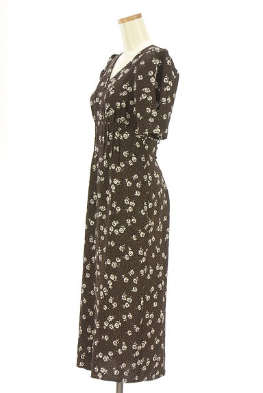 クリックで大画像表示 Snidel(スナイデル)の古着「花柄ミモレワンピース(ワンピース・チュニック)」大画像3へ