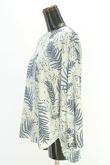 LAUTREAMONT（ロートレアモン）の古着「花柄プルオーバー（カットソー・プルオーバー）」大画像３へ