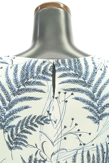 LAUTREAMONT（ロートレアモン）の古着「花柄プルオーバー（カットソー・プルオーバー）」大画像４へ