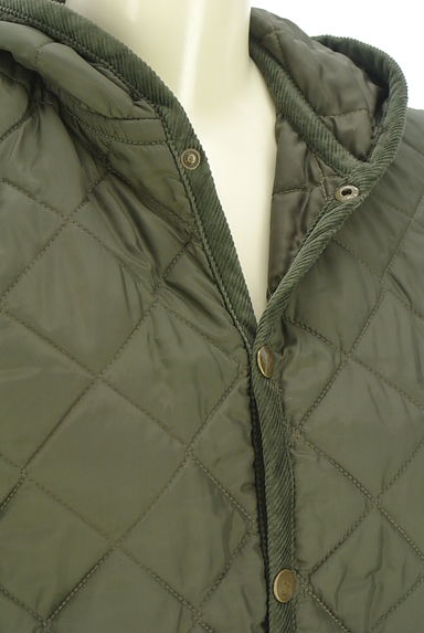 クリックで大画像表示 LAVENHAM(ラベンハム)の古着「キルティングフーディコート(コート)」大画像4へ