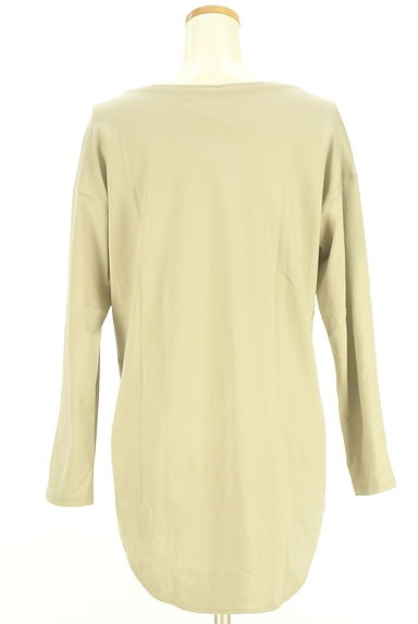 クリックで大画像表示 COMME CA(コムサ)の古着「ラウンドヘムロンT(Tシャツ)」大画像2へ