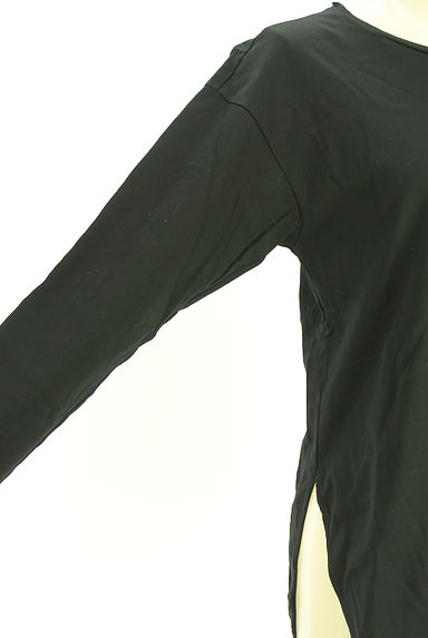 クリックで大画像表示 COMME CA(コムサ)の古着「ラウンドヘムロンT(Tシャツ)」大画像4へ