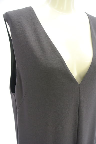 iCB（アイシービー）の古着「Vネックノースリワンピース（ワンピース・チュニック）」大画像４へ