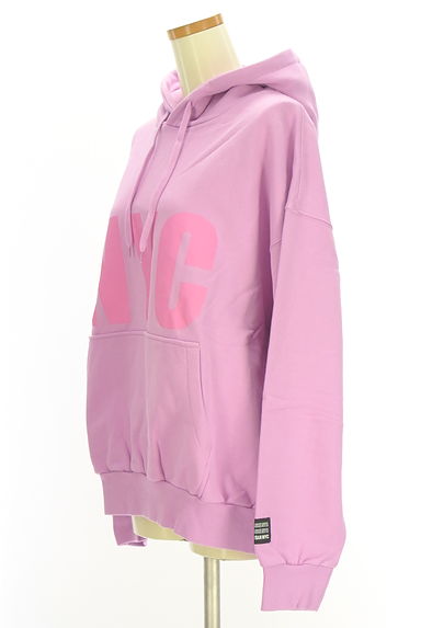 ANNA SUI（アナスイ）の古着「ANNA SUI NYC プリントスウェットパーカー（スウェット・パーカー）」大画像３へ