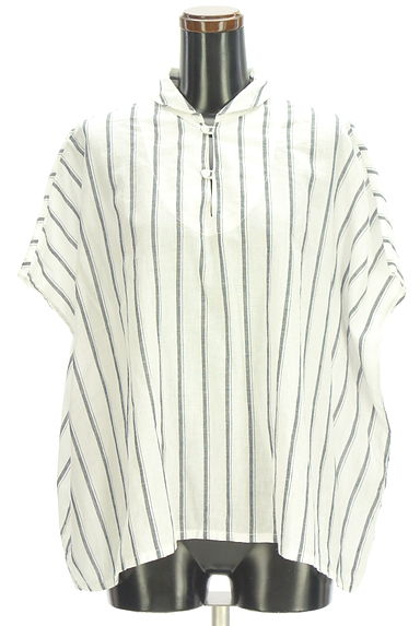 NATURAL BEAUTY BASIC（ナチュラルビューティベーシック）の古着「ストライプ柄カットソー（ブラウス）」大画像１へ