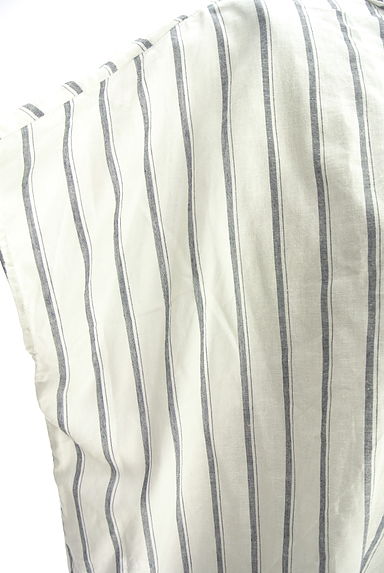 NATURAL BEAUTY BASIC（ナチュラルビューティベーシック）の古着「ストライプ柄カットソー（ブラウス）」大画像５へ