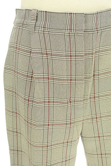 クリックで大画像表示 STRAWBERRY-FIELDS(ストロベリーフィールズ)の古着「グレンチェックテーパードパンツ(パンツ)」大画像4へ