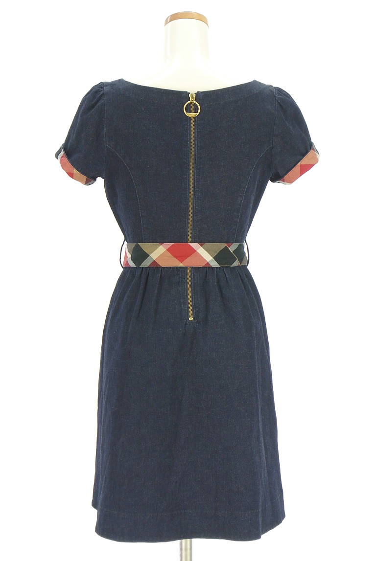 BLUE LABEL CRESTBRIDGE（ブルーレーベル・クレストブリッジ）の古着「商品番号：PR10335521」-大画像2