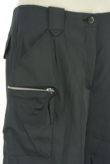 GEORGES RECH（ジョルジュレッシュ）の古着「アシンメトリーポケットナイロンパンツ（パンツ）」大画像４へ