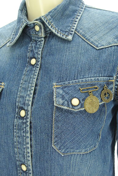 Lois CRAYON（ロイスクレヨン）の古着「デニムシャツ（カジュアルシャツ）」大画像４へ