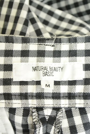 NATURAL BEAUTY BASIC（ナチュラルビューティベーシック）パンツ買取実績のブランドタグ画像