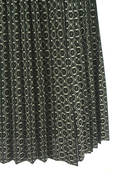 HIROKO BIS（ヒロコビス）の古着「ロングプリーツニットスカート（ロングスカート・マキシスカート）」大画像５へ