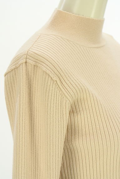 クリックで大画像表示 Kastane(カスタネ)の古着「ハイネックリブニット(ニット)」大画像4へ