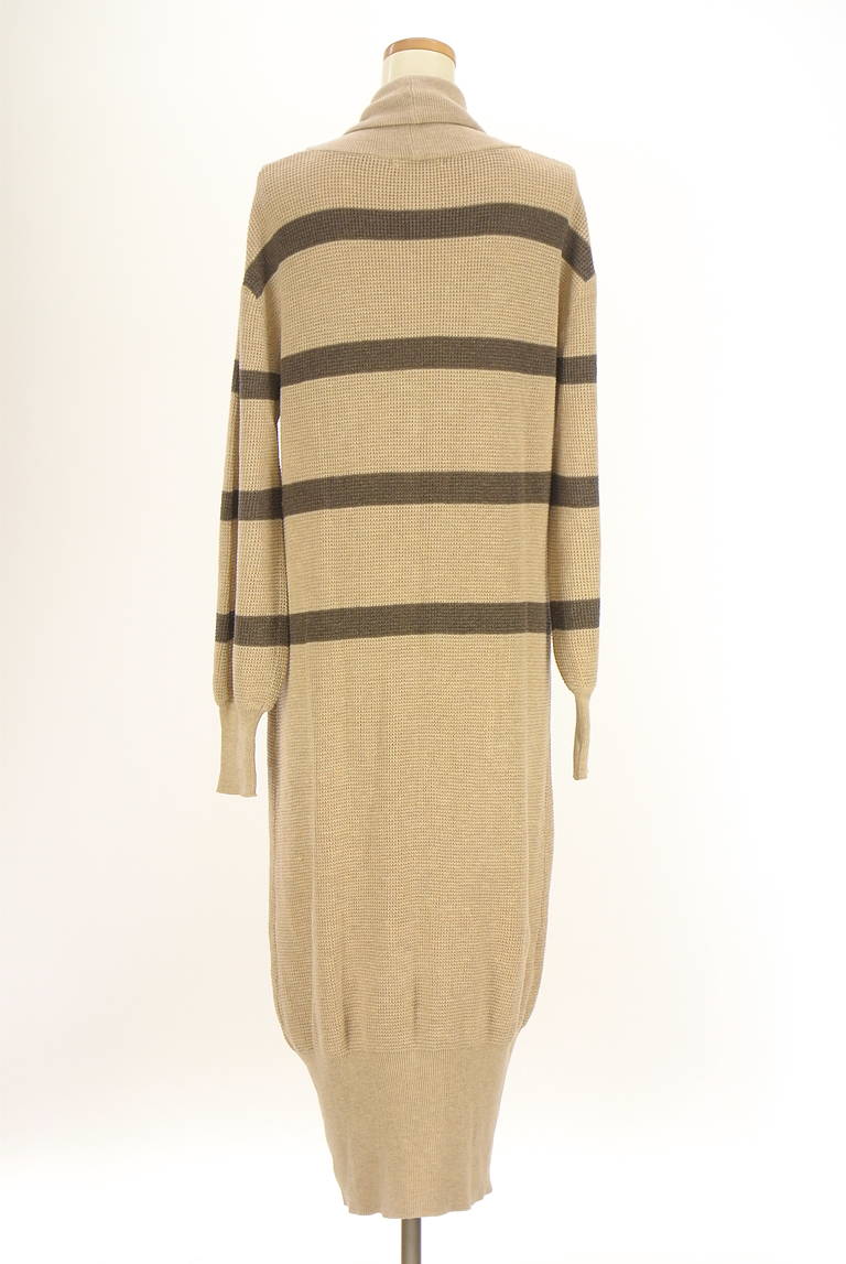 ayane（アヤン）の古着「商品番号：PR10335678」-大画像2