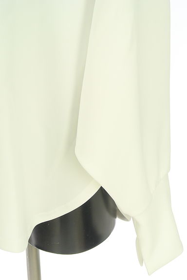 クリックで大画像表示 DOUDOU(ドゥドゥ)の古着「オーバーサイズストレッチカットソー(カットソー・プルオーバー)」大画像5へ