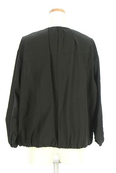 クリックで大画像表示 23区(ニジュウサンク)の古着「ジップアップノーカラーブルゾン(ブルゾン・スタジャン)」大画像2へ