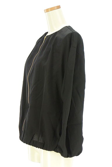 クリックで大画像表示 23区(ニジュウサンク)の古着「ジップアップノーカラーブルゾン(ブルゾン・スタジャン)」大画像3へ