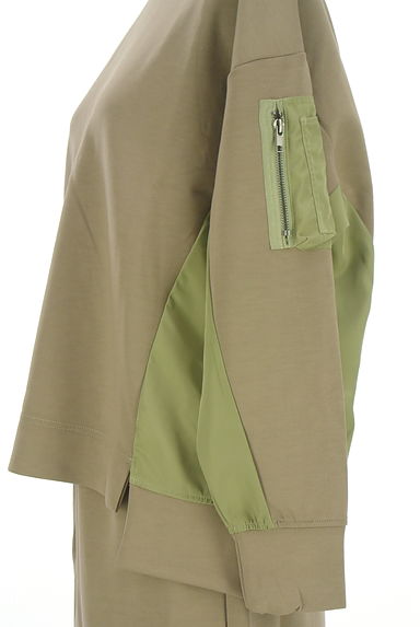 クリックで大画像表示 DOUDOU(ドゥドゥ)の古着「スウェットセットアップ(セットアップ(ジャケット+スカート))」大画像4へ