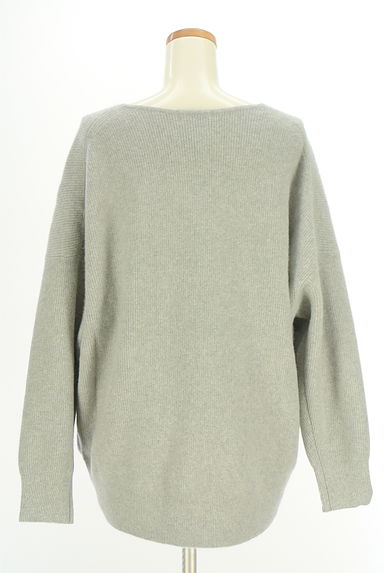 クリックで大画像表示 RIVE DROITE(リヴドロワ)の古着「オーバーサイズふんわりニット(セーター)」大画像2へ