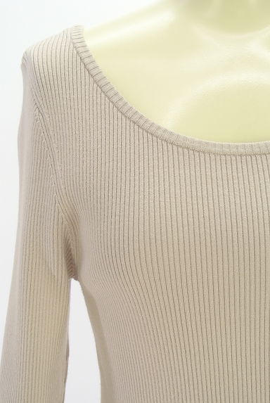 クリックで大画像表示 Apuweiser riche(アプワイザーリッシェ)の古着「別地切替ワンピース(ワンピース・チュニック)」大画像4へ