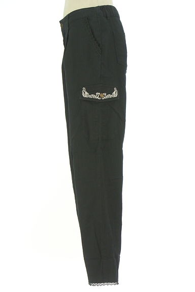 クリックで大画像表示 axes femme(アクシーズファム)の古着「刺繍入りテーパードパンツ(パンツ)」大画像3へ