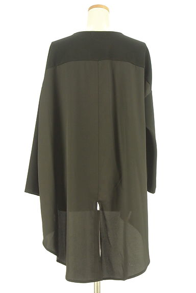 クリックで大画像表示 OSMOSIS(オズモーシス)の古着「素材切替フィッシュテールプルオーバー(カットソー・プルオーバー)」大画像2へ