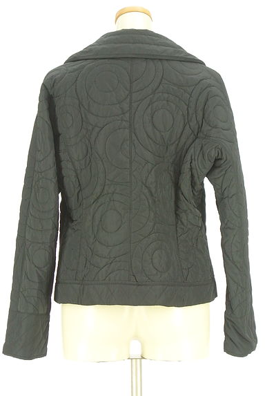 クリックで大画像表示 HIROKO KOSHINO(ヒロココシノ)の古着「キルティングショートコート(コート)」大画像2へ