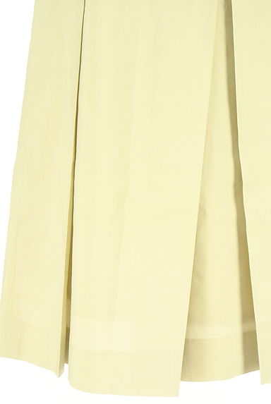 クリックで大画像表示 INDIVI(インディヴィ)の古着「膝丈フレアスカート(スカート)」大画像5へ