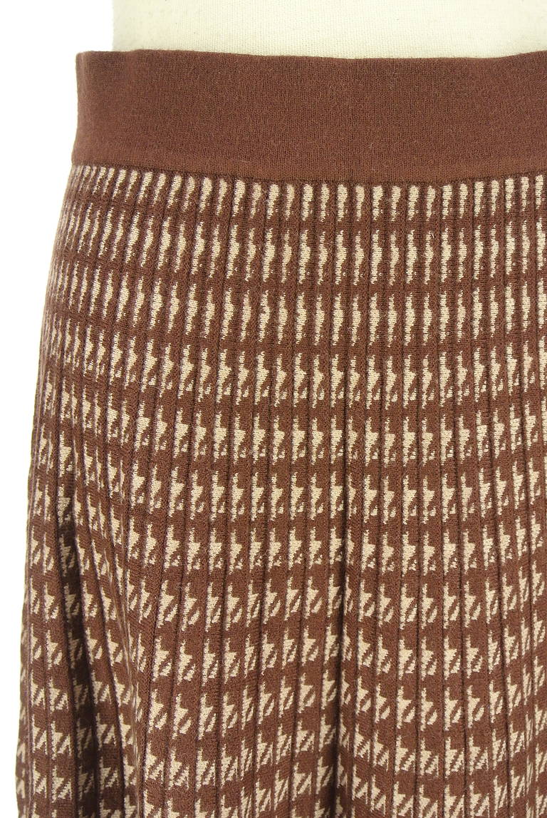 Couture Brooch（クチュールブローチ）の古着「商品番号：PR10335801」-大画像4