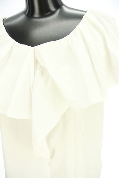 クリックで大画像表示 Feroux(フェルゥ)の古着「コットンフリルプルオーバー(カットソー・プルオーバー)」大画像4へ