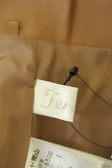 クリックで大画像表示 Feroux(フェルゥ)の古着「エコレザーミモレスカート(スカート)」大画像6へ