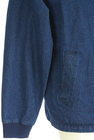 クリックで大画像表示 URBAN RESEARCH(アーバンリサーチ)の古着「デニムジャケット(ブルゾン・スタジャン)」大画像5へ