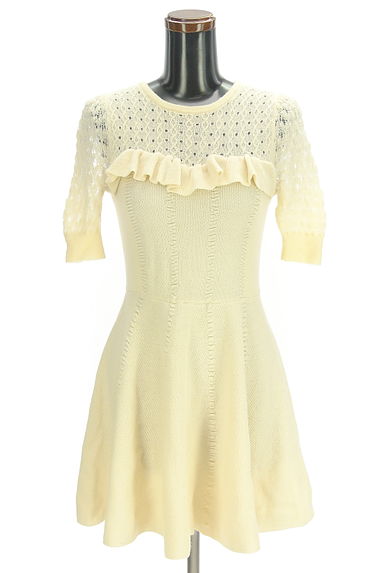 クリックで大画像表示 Snidel(スナイデル)の古着「透かし切替フリルニットミニワンピース(ワンピース・チュニック)」大画像1へ