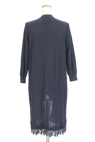 クリックで大画像表示 MISCH MASCH(ミッシュマッシュ)の古着「裾レースロングニットカーディガン(カーディガン・ボレロ)」大画像2へ