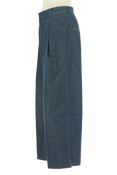 FRED PERRY（フレッドペリー）の古着「タックワイドデニムパンツ（デニムパンツ）」大画像３へ