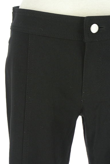 UNTITLED（アンタイトル）の古着「ブラックスキニーパンツ（パンツ）」大画像４へ