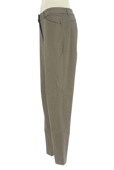 クリックで大画像表示 NATURAL BEAUTY BASIC(ナチュラルビューティベーシック)の古着「ストレッチテーパードパンツ(パンツ)」大画像3へ