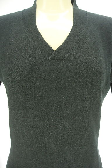 クリックで大画像表示 GALERIE VIE(ギャルリーヴィー)の古着「Vネックニット(ニット)」大画像5へ