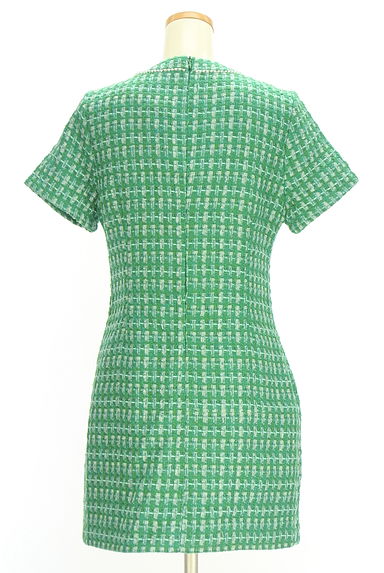 Sister Jane（シスタージェーン）の古着「リボンブローチ付きツイード膝上ワンピース（ワンピース・チュニック）」大画像２へ