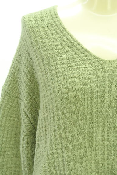 NANO universe（ナノユニバース）の古着「ワッフル編みVネックニットトップス（セーター）」大画像４へ