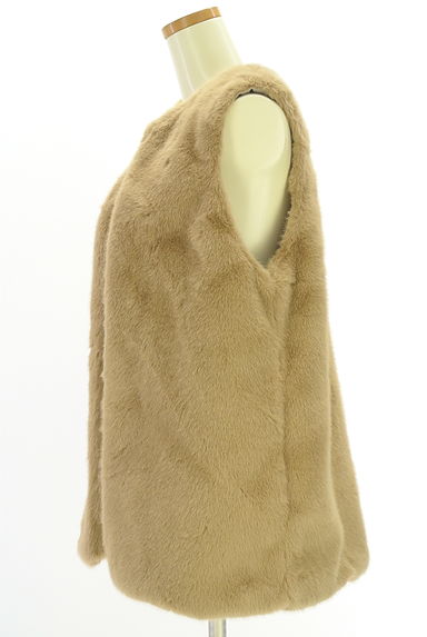 クリックで大画像表示 Ungrid(アングリッド)の古着「エコファーベスト(ブルゾン・スタジャン)」大画像3へ