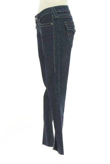 クリックで大画像表示 TRUE RELIGION(トゥルーレリジョン)の古着「ラインストーンリベットスキニーデニム(デニムパンツ)」大画像3へ