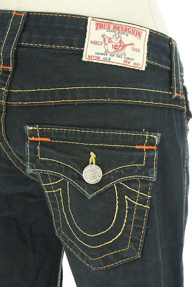 TRUE RELIGION（トゥルーレリジョン）の古着「ブラックデニムスキニーパンツ（デニムパンツ）」大画像５へ