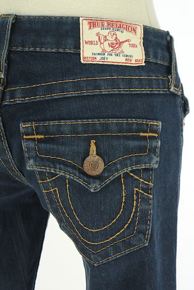 TRUE RELIGION（トゥルーレリジョン）の古着「ブーツカットローライズデニム（デニムパンツ）」大画像５へ