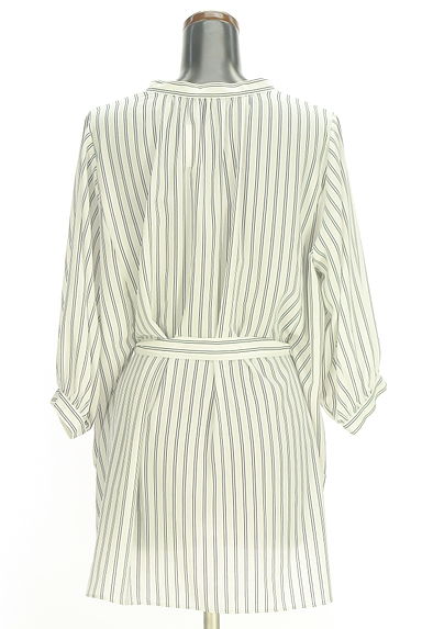 Stola.（ストラ）トップス買取実績の後画像