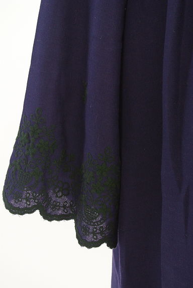 Te chichi（テチチ）の古着「刺しゅう入りスカラップチュニック（ワンピース・チュニック）」大画像４へ